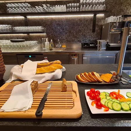 Alpstadt Lifestyle 3* 블루덴츠