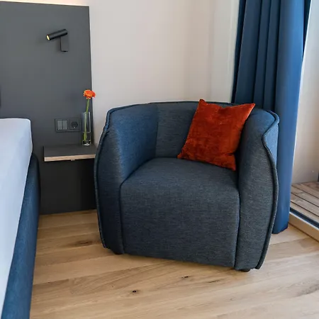Alpstadt Lifestyle Hotell