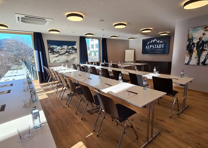 Alpstadt Lifestyle Hotel 3*